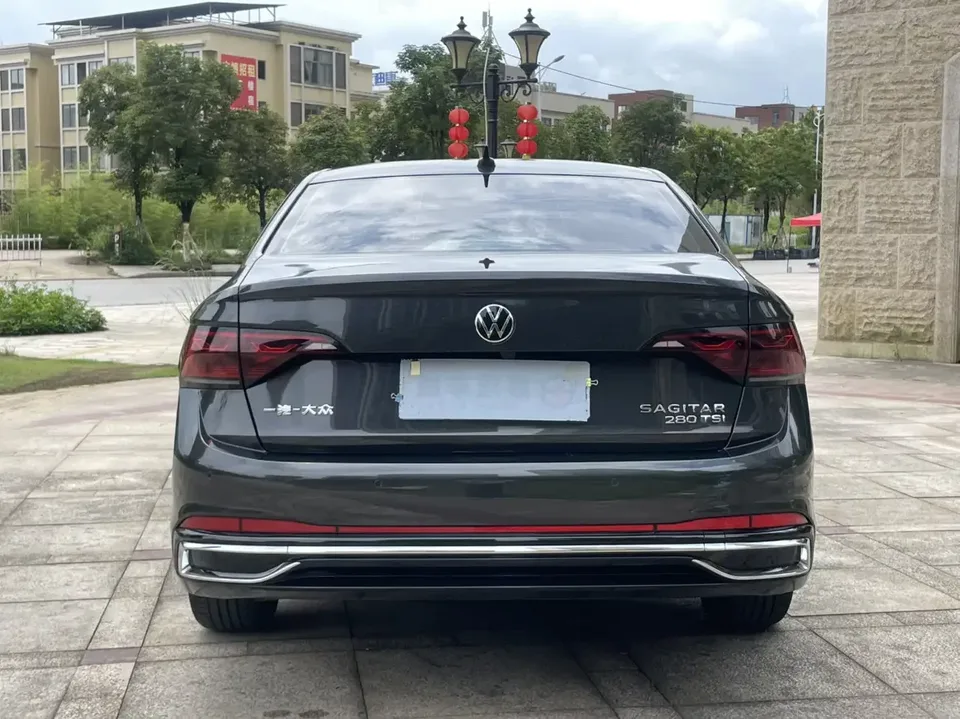 Volkswagen Sagitar Sagitar 2023 280TSI DSG Beyond Edition 2023 — thumbnail 2