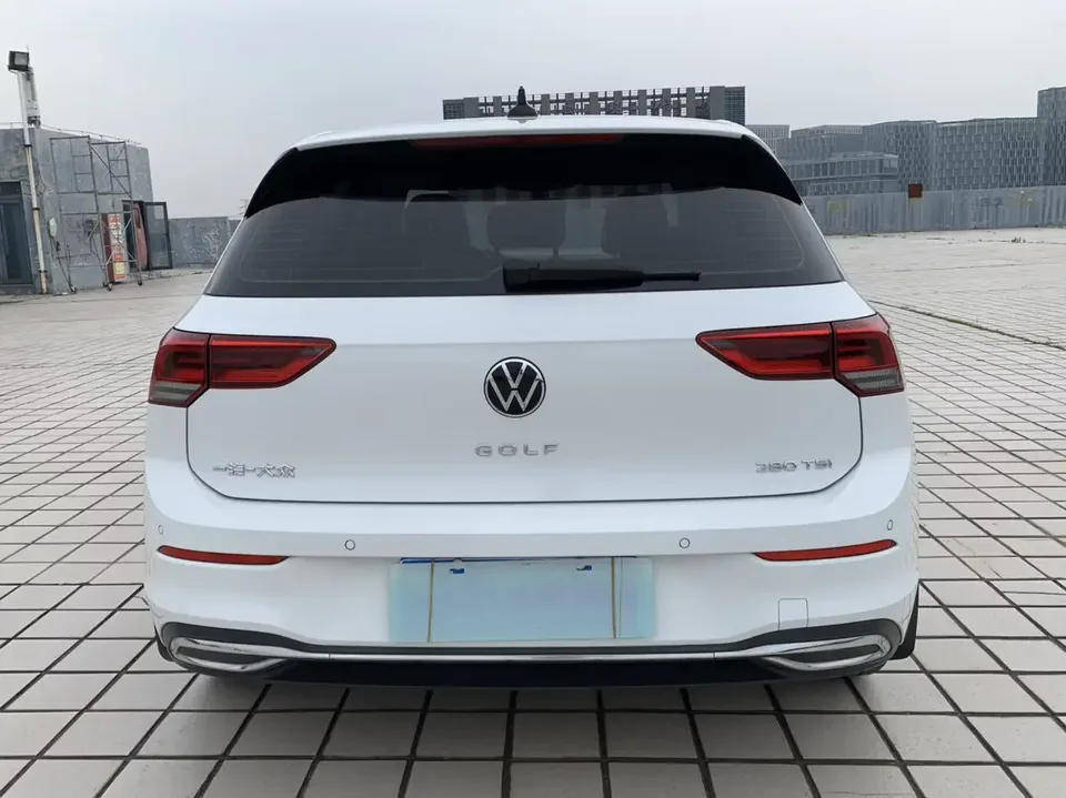 Volkswagen Golf golf 2021 280TSI DSG 30th Anniversary Edition 2022 — thumbnail 2