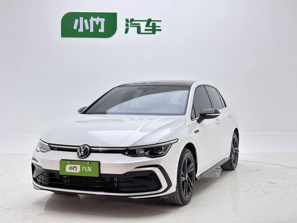 Volkswagen Golf golf 2023 280TSI DSG R-Line Lite 2023 — photo 1, buy with delivery to Moscow