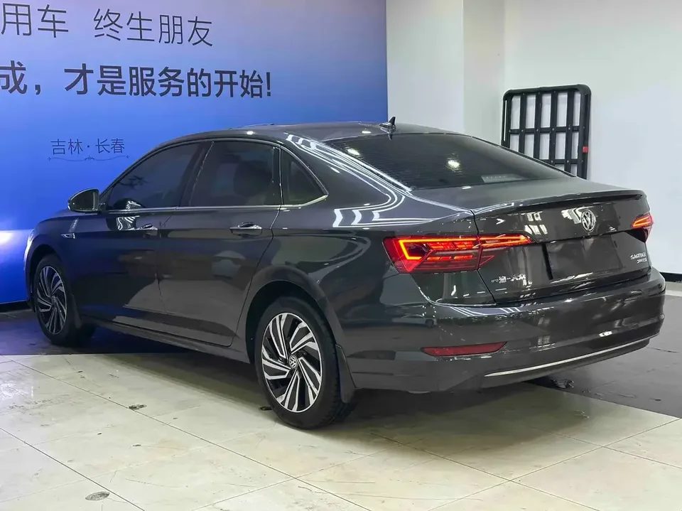 Volkswagen Sagitar Sagitar 2022 280TSI DSG Beyond Edition 2022 — thumbnail 4