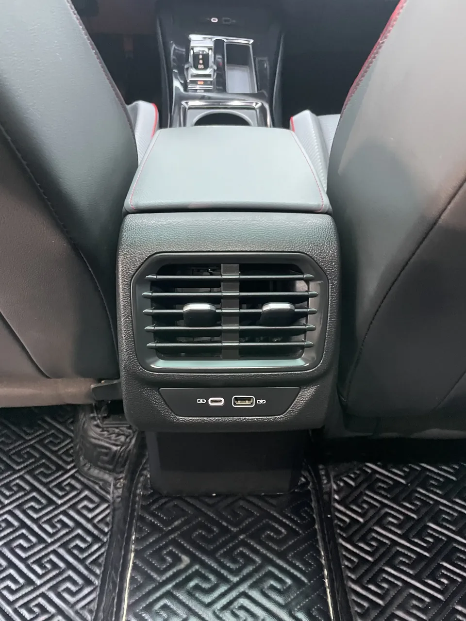 Volkswagen Lamando Lingdu 2022 Lingdu L 280TSI DSG Hot Edition 2022 — thumbnail 5