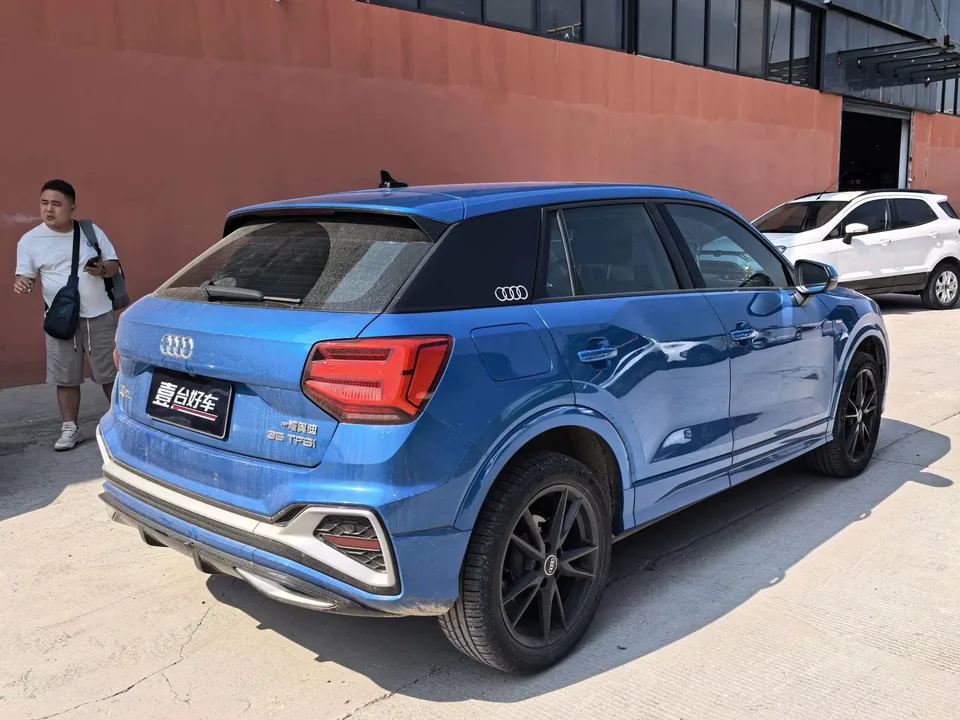 Audi Q2L Audi Q2L 2022 35 TFSI Progressive Dynamic 2022 — thumbnail 2