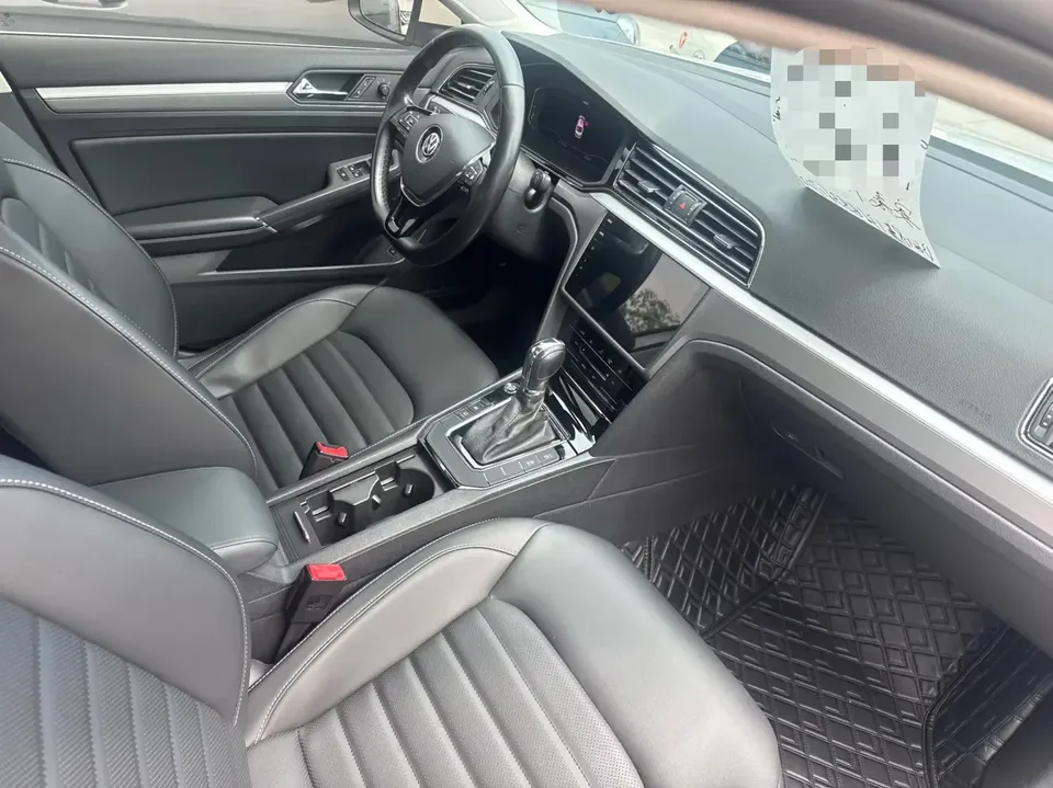 Volkswagen Lamando Lingdu 2021 280TSI DSG Comfort Edition 2022 — thumbnail 5
