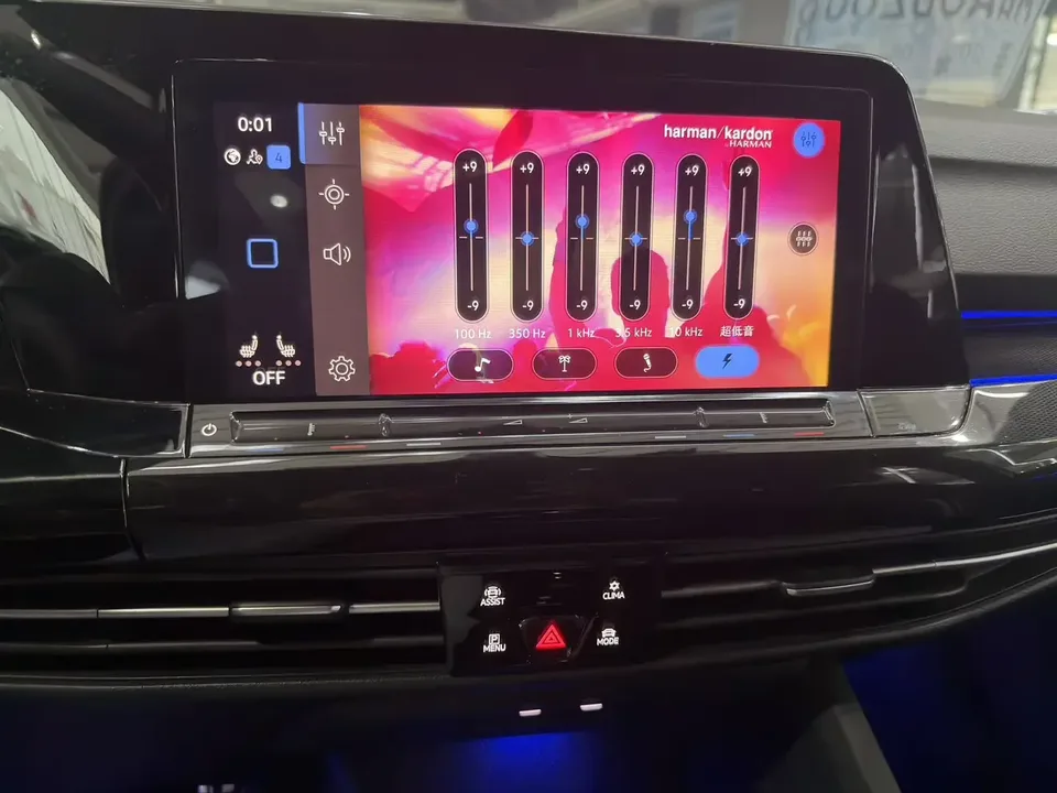 Volkswagen Golf golf 2023 280TSI DSG R-Line 2023 — thumbnail 3