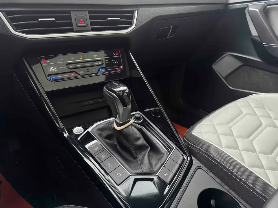 Volkswagen Tayron Tanyue 2023 280TSI 2WD Luxury Plus Advanced Edition 2022 — thumbnail 5