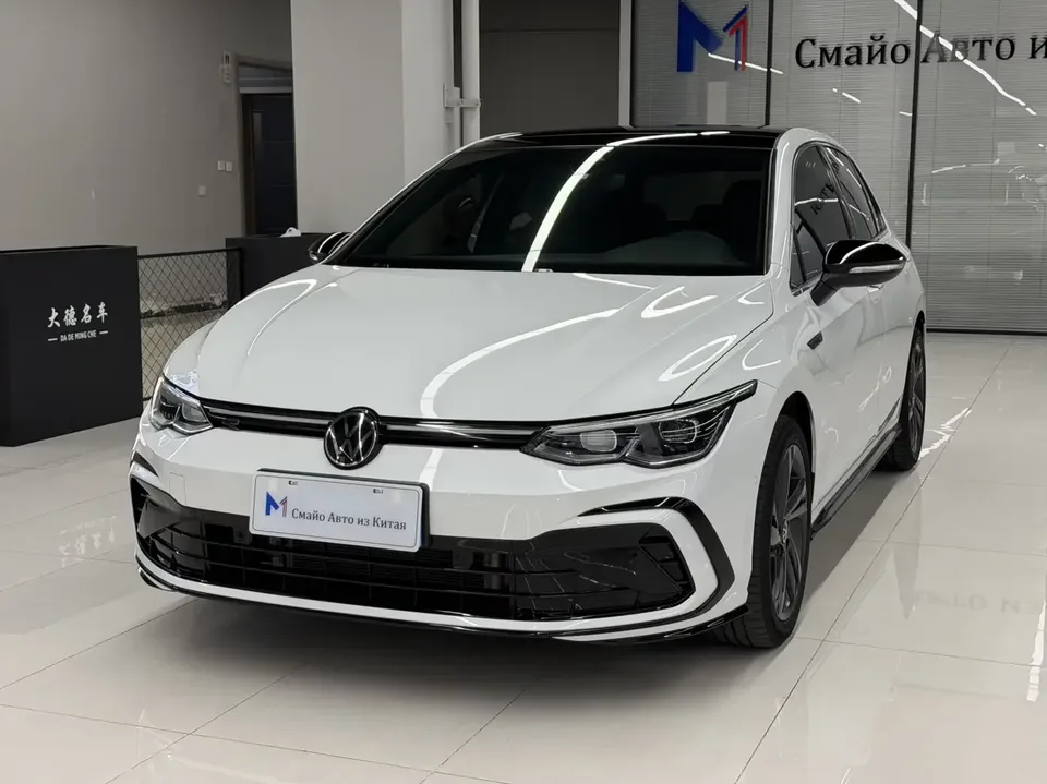 Volkswagen Golf golf 2022 280TSI DSG R-Line 2022 — photo 1, buy with delivery to Moscow
