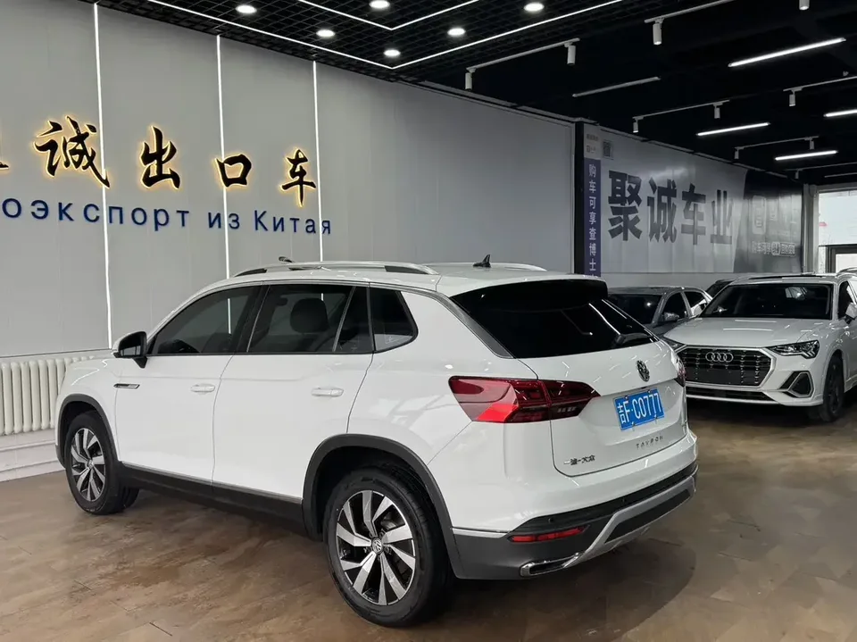 Volkswagen Tayron Tanyue 2022 280TSI 2WD Luxury Smart Edition 2022 — thumbnail 4