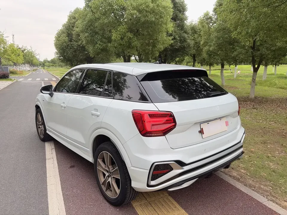 Audi Q2L Audi Q2L 2022 35 TFSI Stylish Dynamic 2022 — thumbnail 2