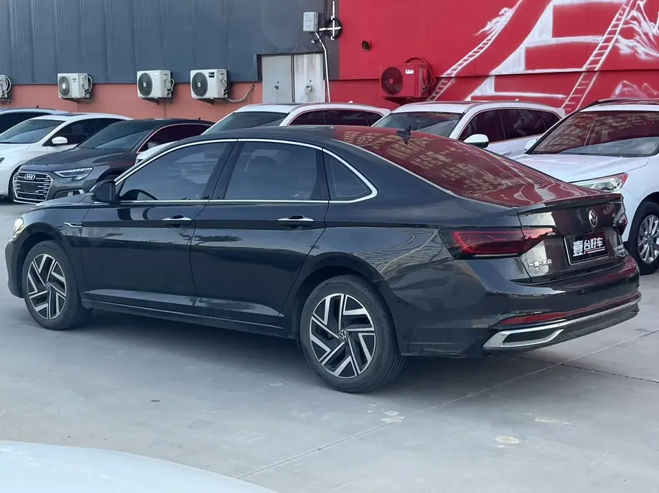 Volkswagen Sagitar Sagitar 2023 280TSI DSG Transcendence Lite 2023 — миниатюра 4