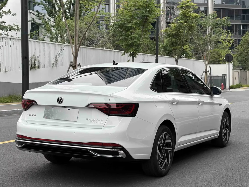 Volkswagen Sagitar Sagitar 2023 280TSI DSG Beyond Edition 2022 — thumbnail 5