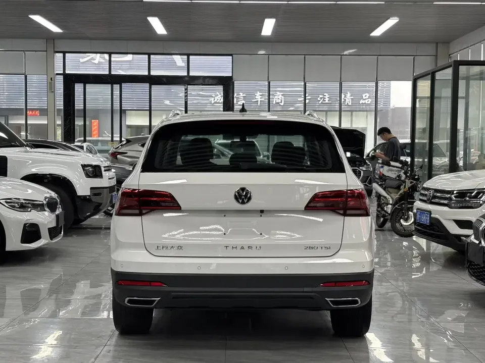 Volkswagen Tharu tuyue 2022 280TSI 2WD Comfort Edition 2022 — thumbnail 2