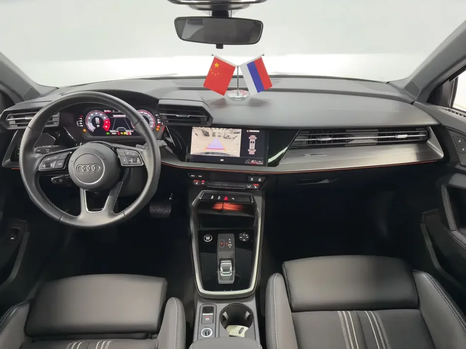 Audi A3 Audi A3 2023 Sportback 35 TFSI Stylish and sporty 2023 — thumbnail 4