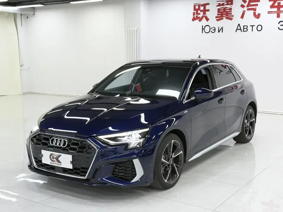 Audi A3 Audi A3 2023 Sportback 35 TFSI Stylish and sporty 2023 — photo 1, buy with delivery to Moscow