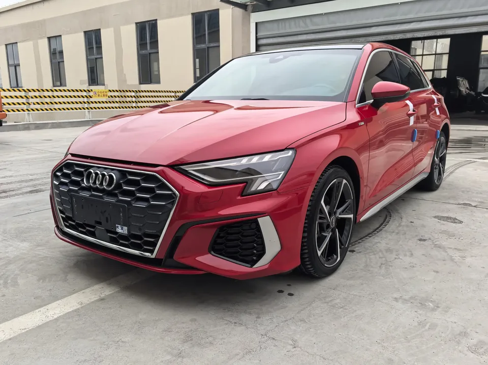 Audi A3 Audi A3 2022 Sportback 35 TFSI Stylish and sporty 2022 — photo 1, buy with delivery to Moscow