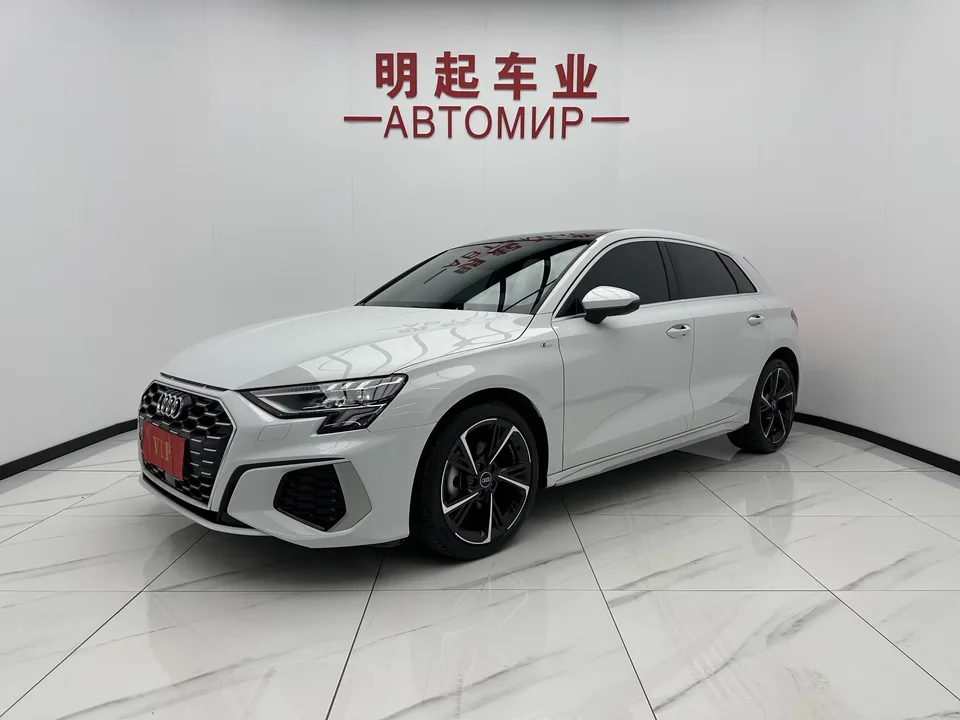 Audi A3 Audi A3 2023 Sportback 35 TFSI facelift: stylish and sporty 2023 — photo 1, buy with delivery to Moscow