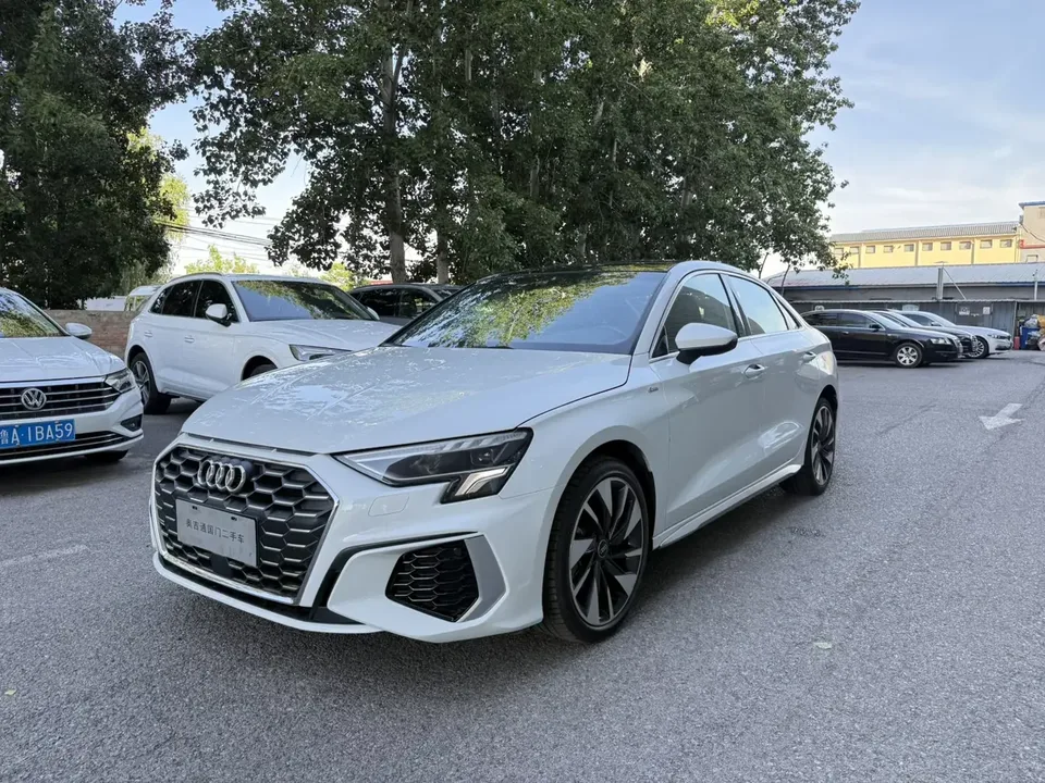 Audi A3 Audi A3 2024 A3L Limousine 35 TFSI Stylish Sports 2024 — photo 1, buy with delivery to Moscow