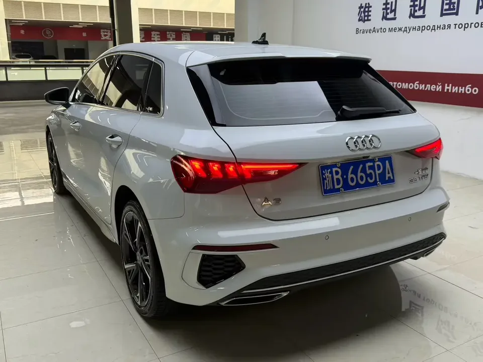 Audi A3 Audi A3 2023 Sportback 35 TFSI Stylish and sporty 2023 — thumbnail 2