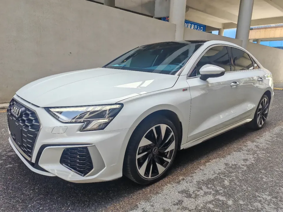 Audi A3 Audi A3 2023 A3L Limousine 35 TFSI facelift: stylish and sporty 2023 — photo 1, buy with delivery to Moscow