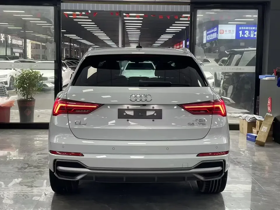 Audi Q3 Audi Q3 2022 35 TFSI Stylish Dynamic 2022 — thumbnail 5