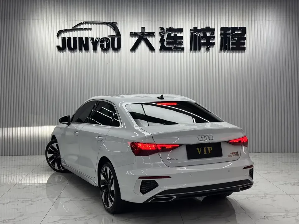 Audi A3 Audi A3 2022 A3L Limousine 35 TFSI Stylish Sports 2022 — thumbnail 2