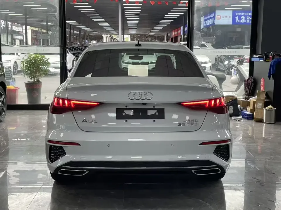 Audi A3 Audi A3 2023 A3L Limousine 35 TFSI facelift: stylish and sporty 2022 — thumbnail 2