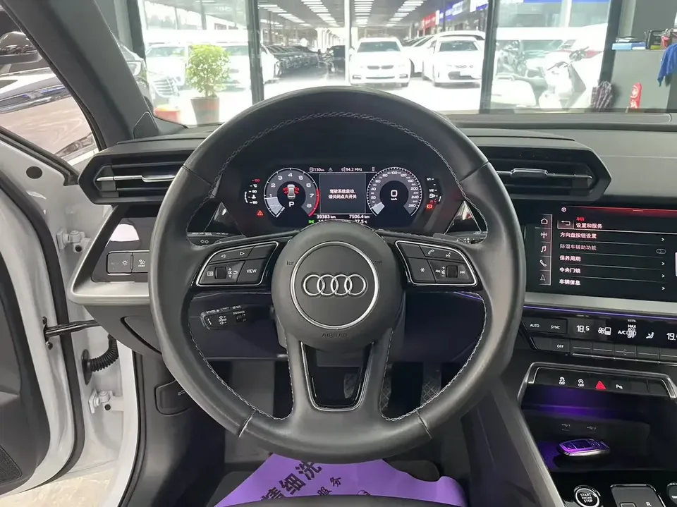 Audi A3 Audi A3 2023 A3L Limousine 35 TFSI facelift: stylish and sporty 2022 — thumbnail 4
