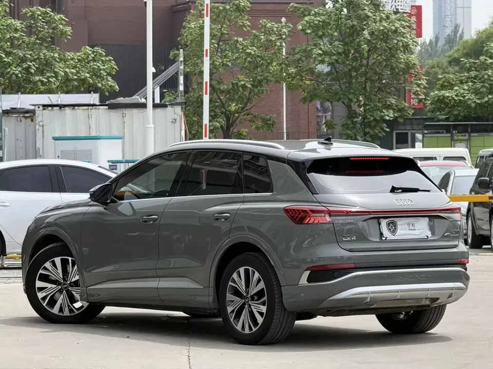 Audi Q4 e-tron Audi Q4 e-tron 2023 40 e-tron Creative Edition 2023 — thumbnail 2