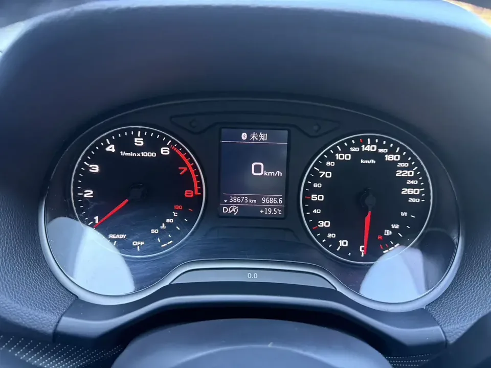 Audi Q2L Audi Q2L 2022 35 TFSI Stylish Dynamic 2023 — миниатюра 4