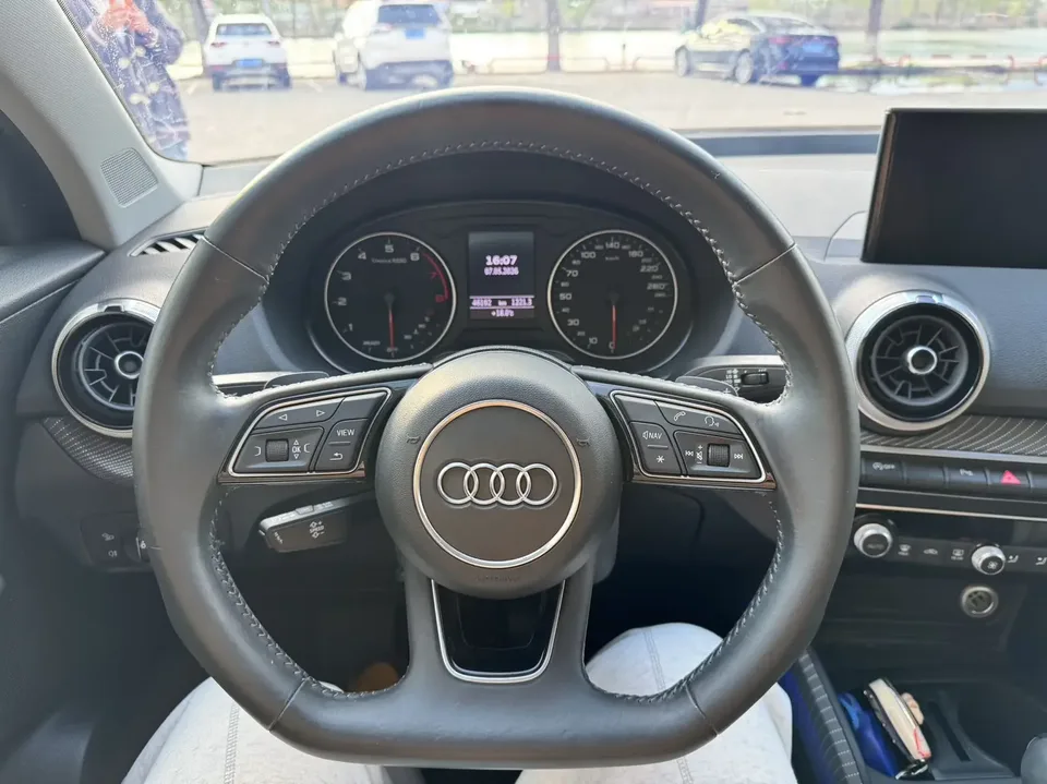 Audi Q2L Audi Q2L 2022 35 TFSI Stylish and Elegant 2022 — thumbnail 4