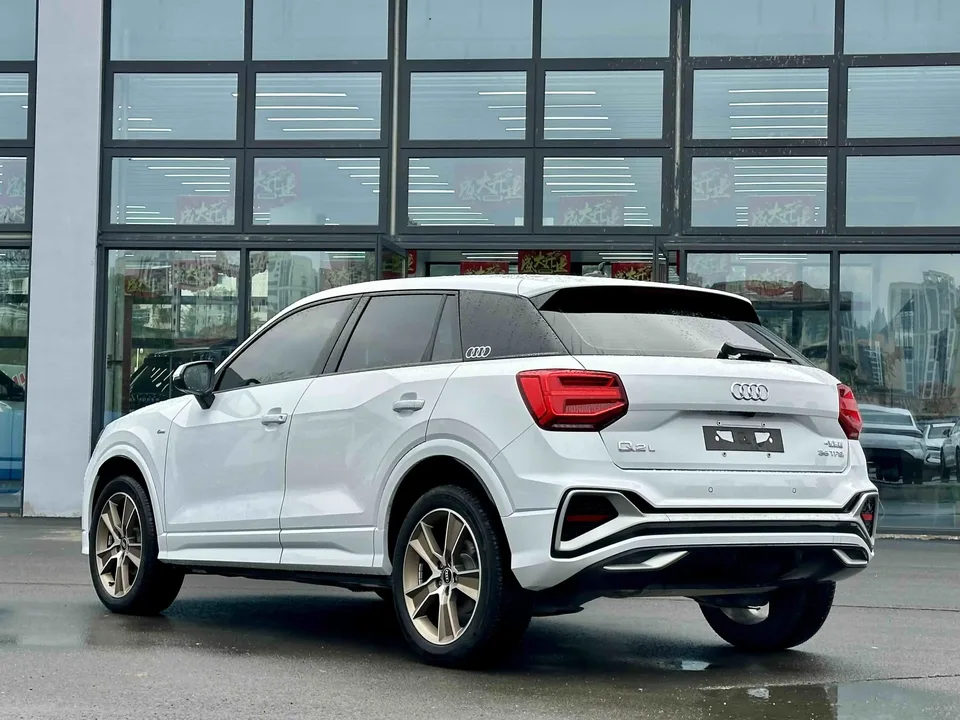 Audi Q2L Audi Q2L 2022 35 TFSI Stylish Dynamic 2023 — миниатюра 4
