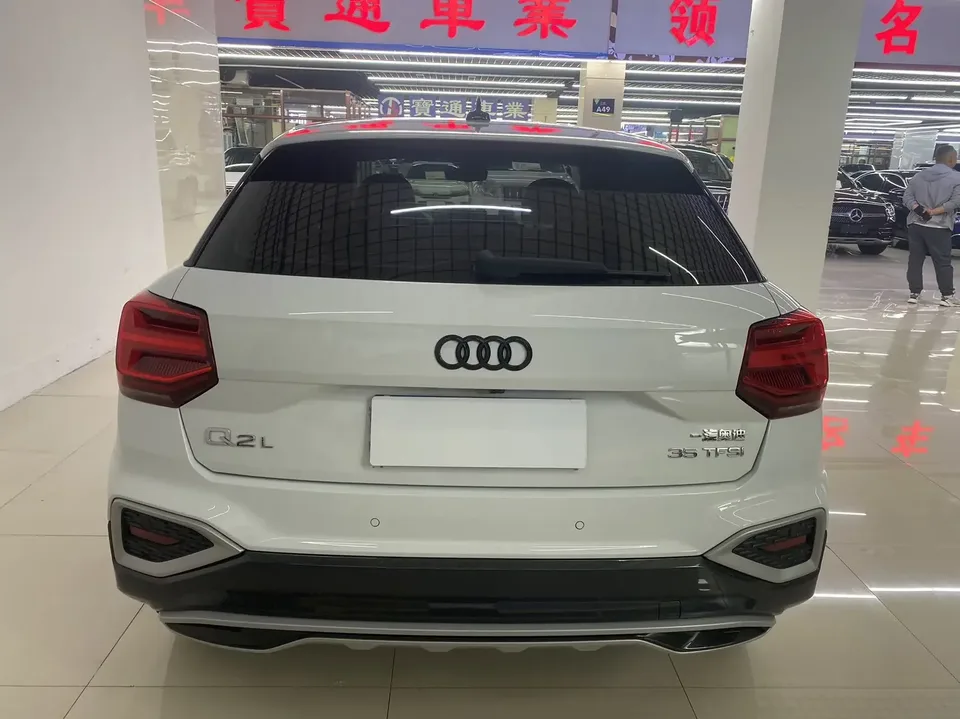 Audi Q2L Audi Q2L 2022 35 TFSI Stylish and Elegant 2022 — thumbnail 2