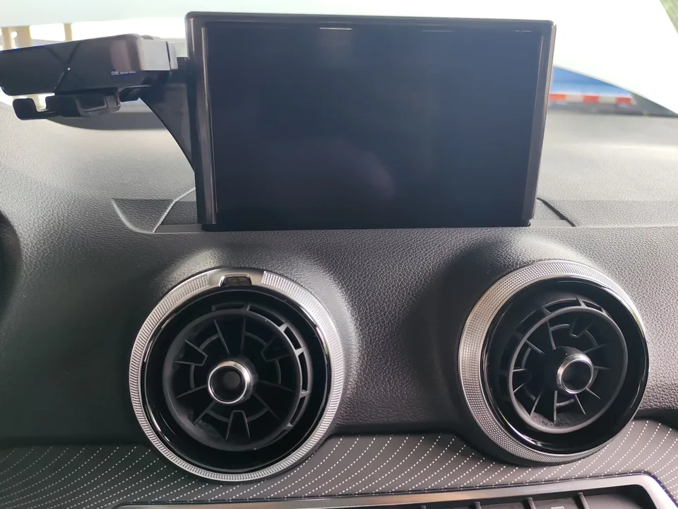 Audi Q2L Audi Q2L 2022 35 TFSI Stylish Dynamic 2022 — thumbnail 3
