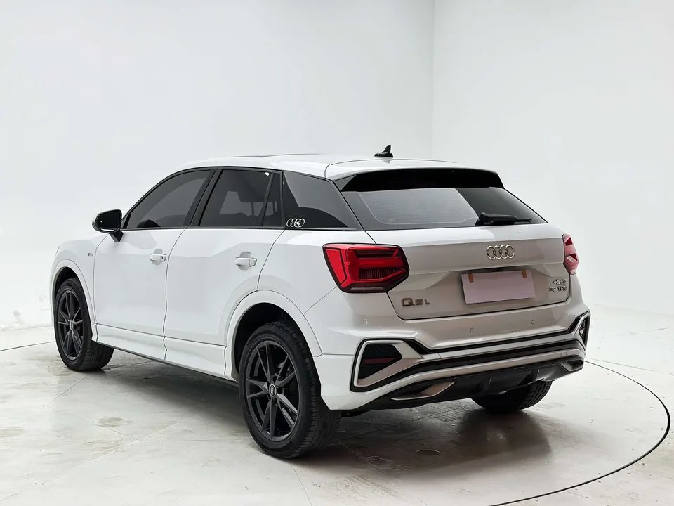 Audi Q2L Audi Q2L 2022 35 TFSI Progressive Dynamic 2022 — thumbnail 2