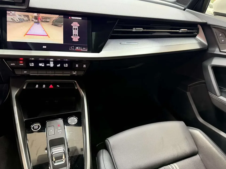 Audi A3 Audi A3 2023 A3L Limousine 35 TFSI facelift: stylish and sporty 2023 — thumbnail 3