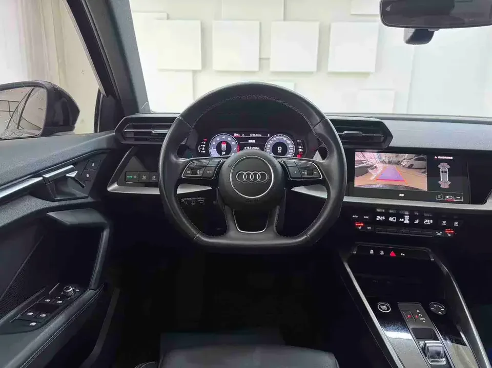 Audi A3 Audi A3 2022 Sportback 35 TFSI Stylish and sporty 2022 — миниатюра 5