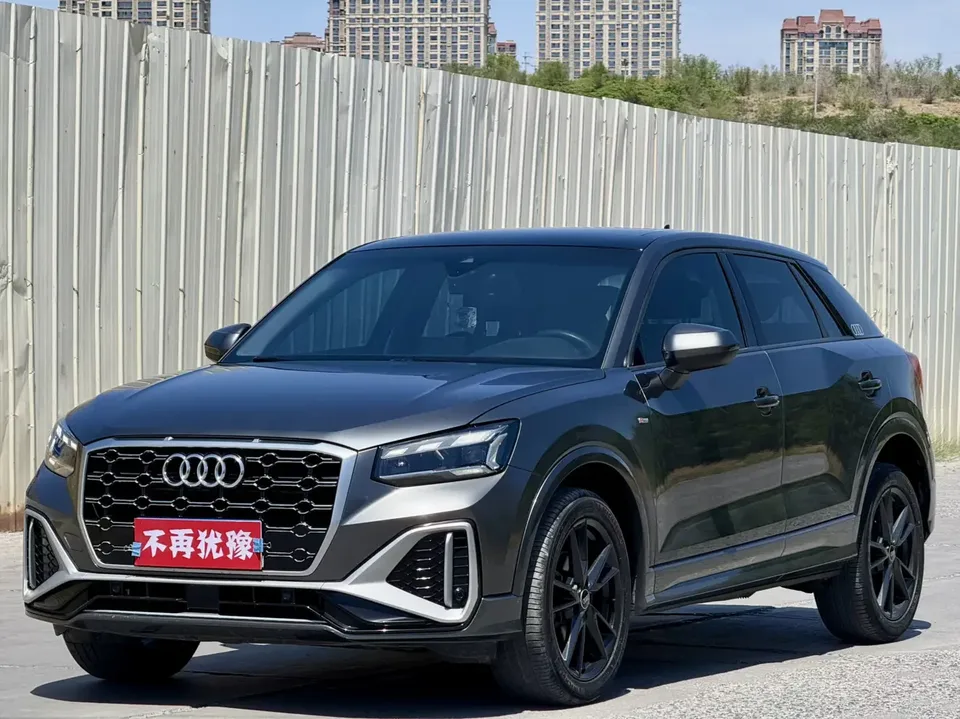 Audi Q2L Audi Q2L 2022 35 TFSI Progressive Dynamic 2023 — photo 1, buy with delivery to Moscow