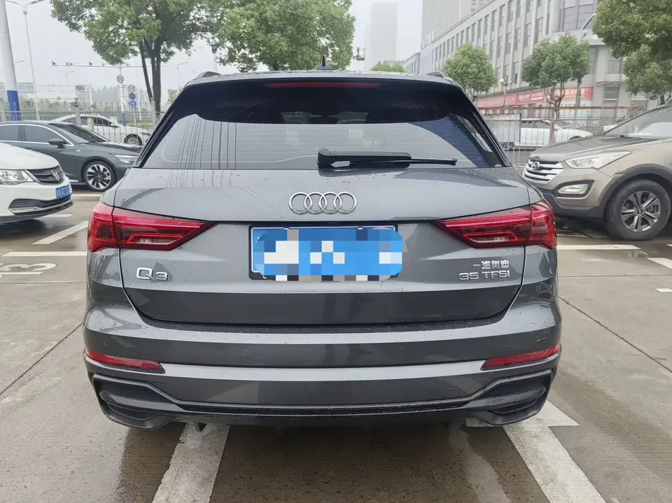Audi Q3 Audi Q3 2023 35 TFSI Stylish Dynamic 2023 — thumbnail 2