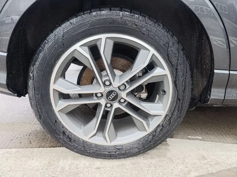 Audi Q3 Audi Q3 2023 35 TFSI Stylish Dynamic 2023 — thumbnail 3