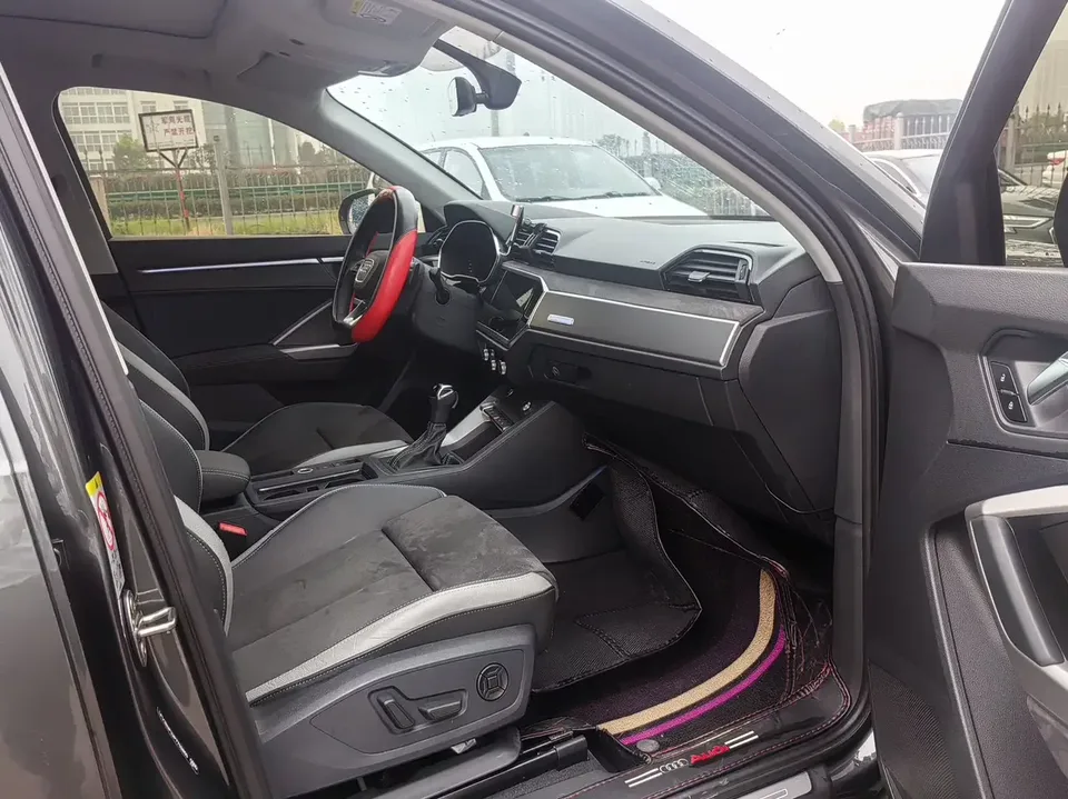 Audi Q3 Audi Q3 2023 35 TFSI Stylish Dynamic 2023 — thumbnail 4