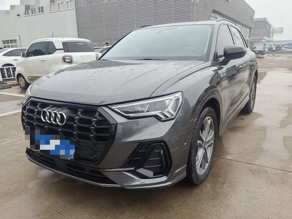 Audi Q3 Audi Q3 2023 35 TFSI Stylish Dynamic 2023 — photo 1, buy with delivery to Moscow