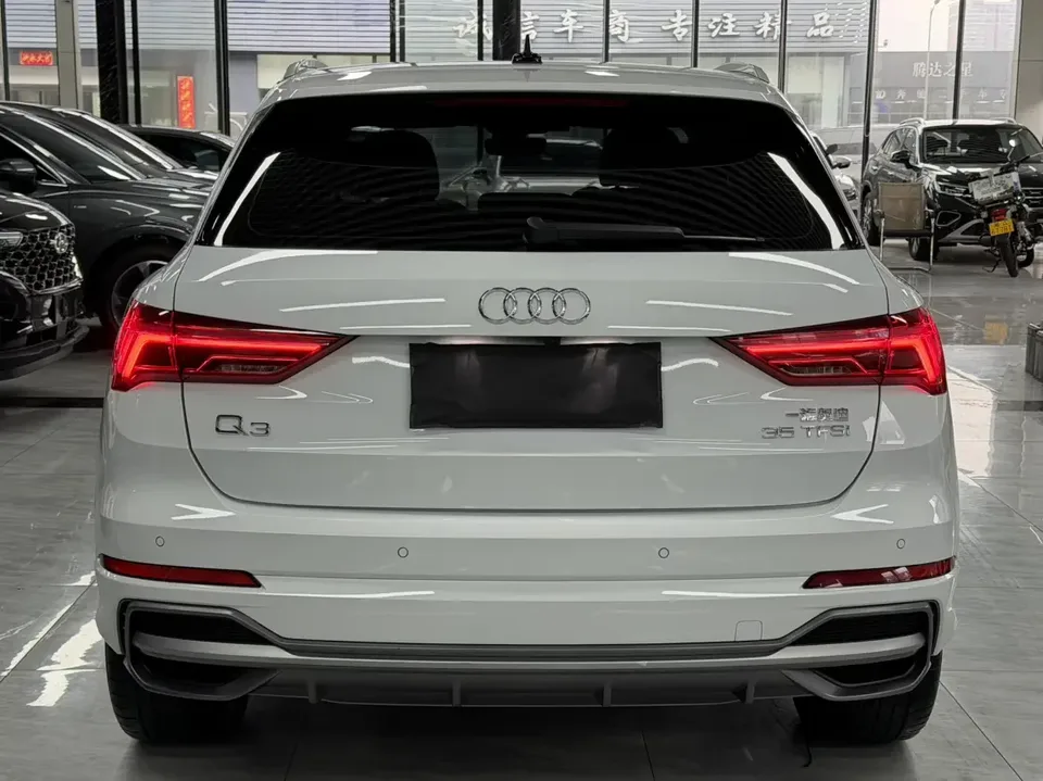 Audi Q3 Audi Q3 2022 35 TFSI Stylish Dynamic 2022 — thumbnail 2