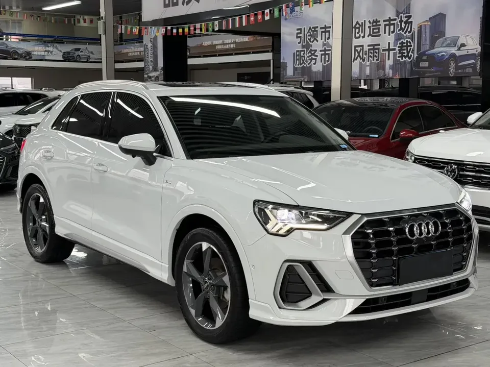 Audi Q3 Audi Q3 2022 35 TFSI Stylish Dynamic 2022 — thumbnail 3