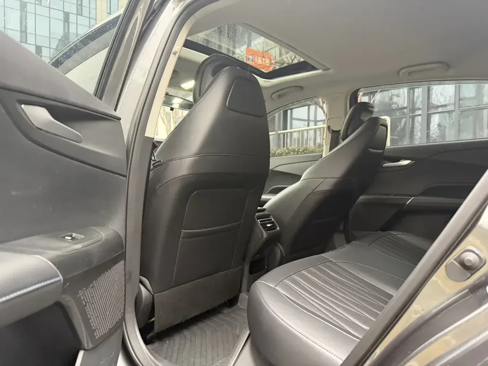 Changan Qiyuan A05 Changan Qiyuan A05 2025 Really fragrant version 70 transcendence 2024 — thumbnail 5
