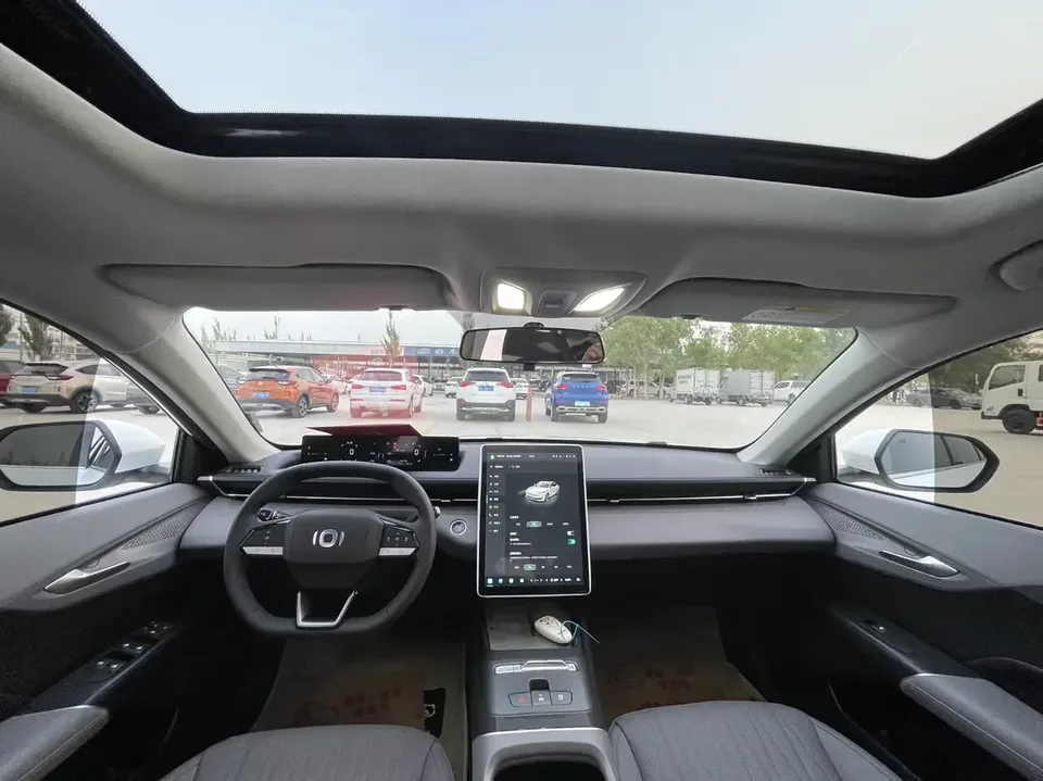 Changan Qiyuan A05 Changan Qiyuan A05 2025 Really fragrant version 145 transcendence 2025 — thumbnail 5
