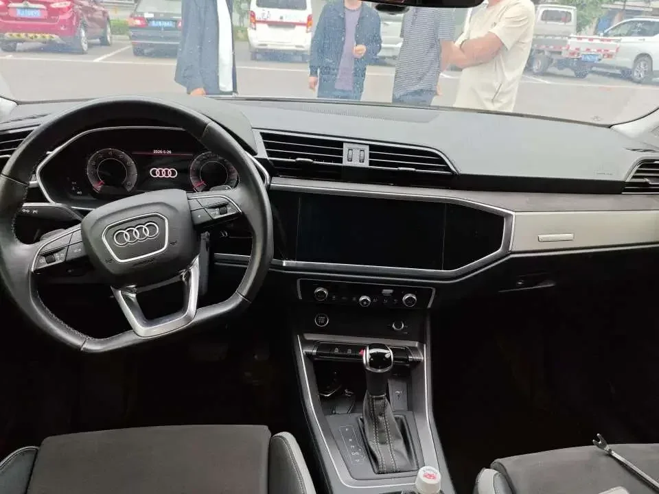 Audi Q3 Audi Q3 2022 35 TFSI Progressive Dynamic 2023 — thumbnail 2