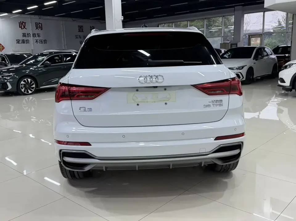 Audi Q3 Audi Q3 2022 35 TFSI Stylish Dynamic 2022 — thumbnail 2
