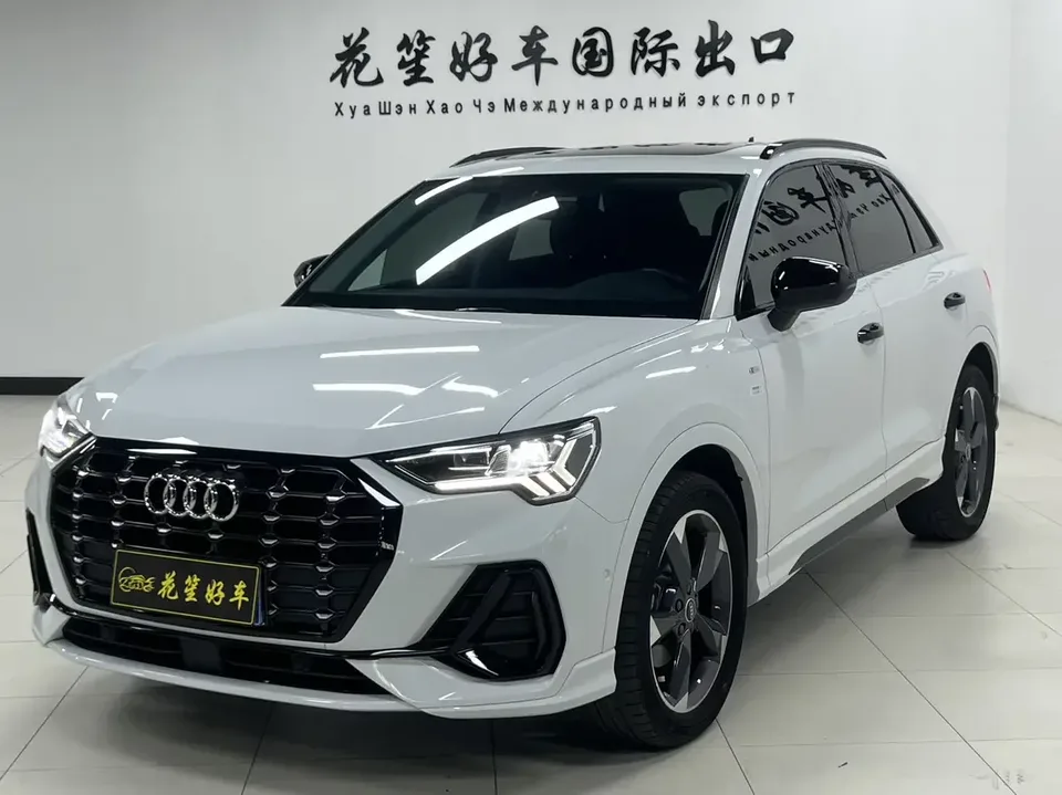 Audi Q3 Audi Q3 2021 35 TFSI Stylish Dynamic 2022 — photo 1, buy with delivery to Moscow