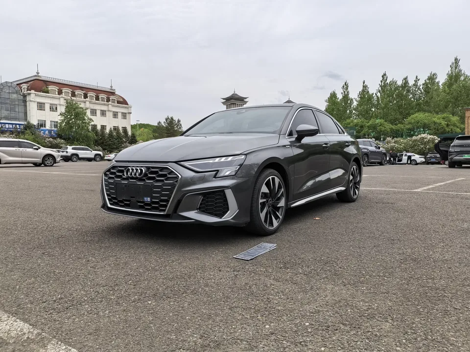 Audi A3 Audi A3 2023 A3L Limousine 35 TFSI Stylish Sports 2023 — photo 1, buy with delivery to Moscow