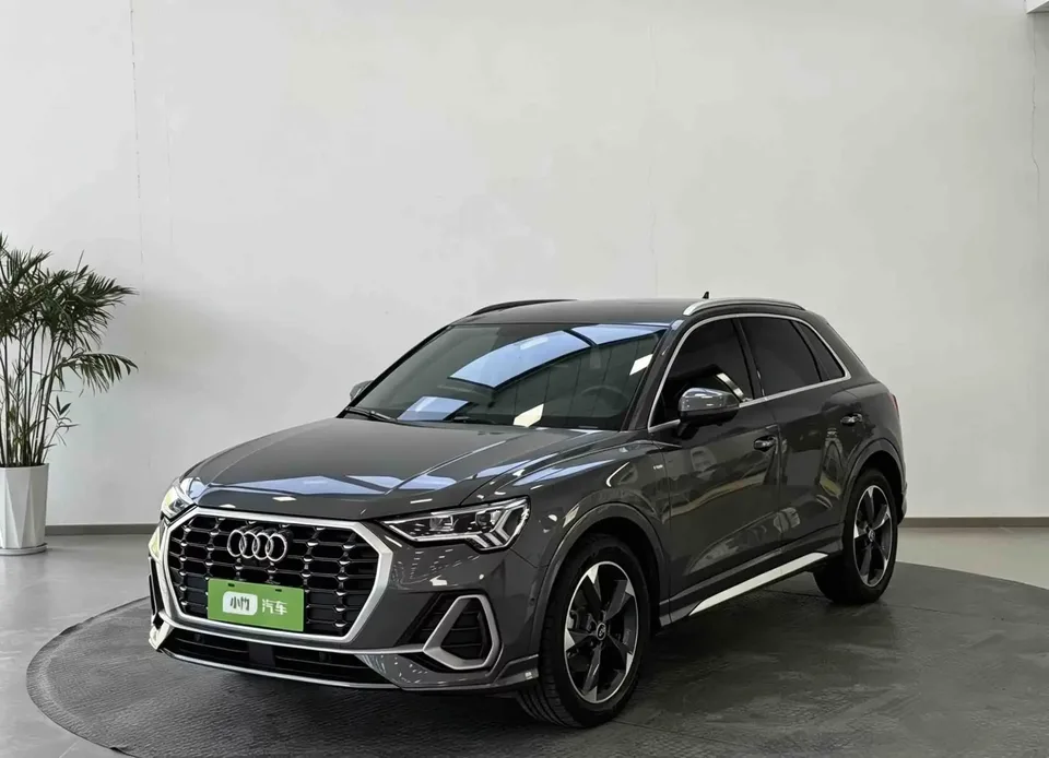 Audi Q3 Audi Q3 2022 35 TFSI Stylish Dynamic 2022 — photo 1, buy with delivery to Moscow