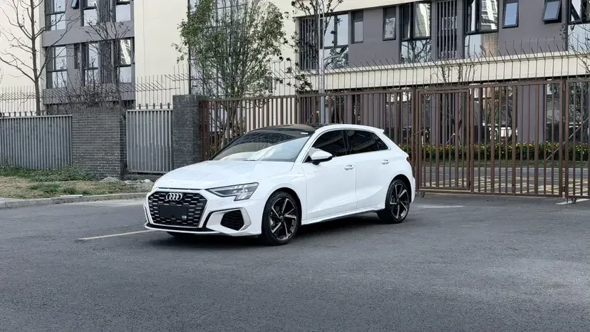 Audi A3 Audi A3 2023 Sportback 35 TFSI facelift: aggressive and sporty 2023 — photo 1, buy with delivery to Moscow